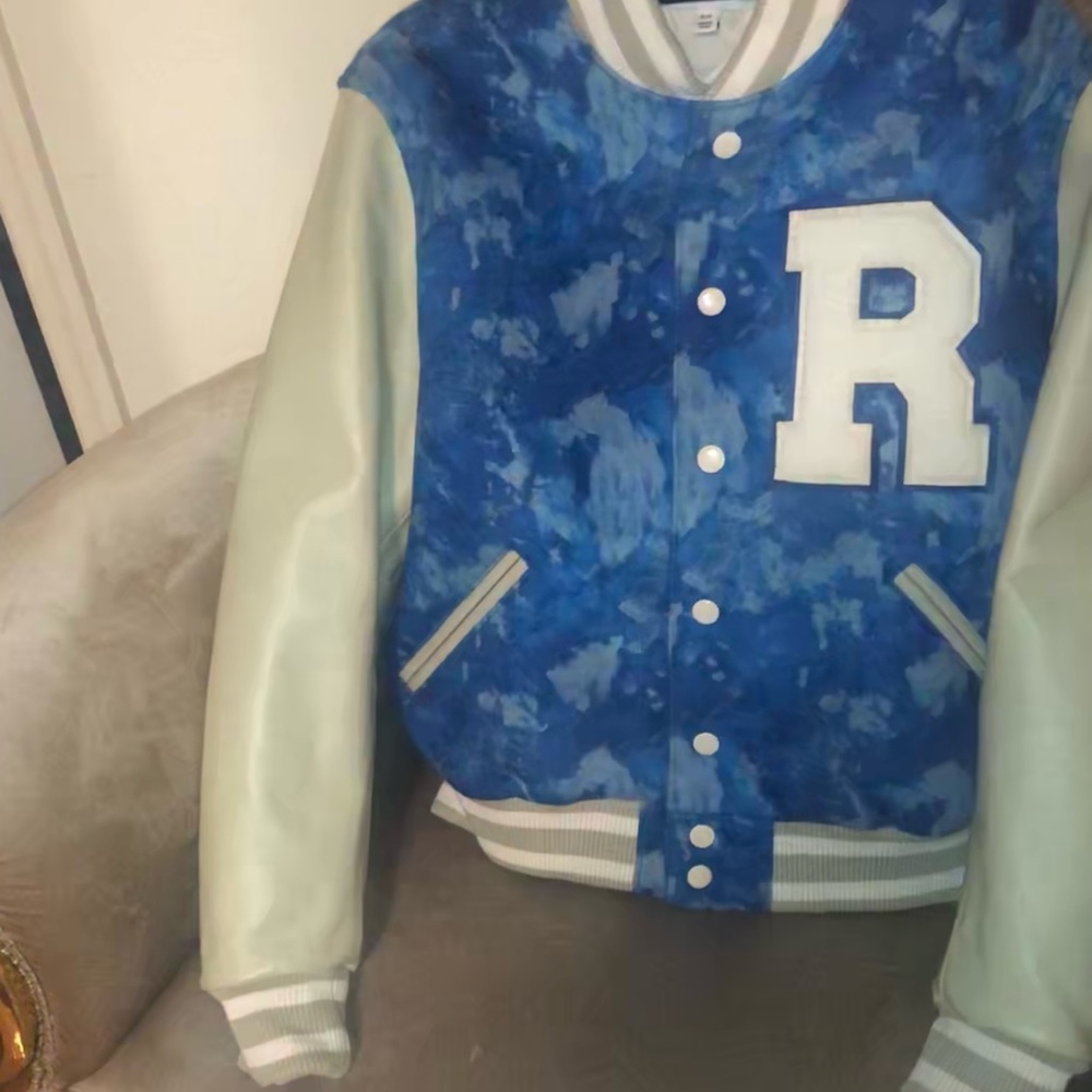 Jacket - Picture 5 of 7